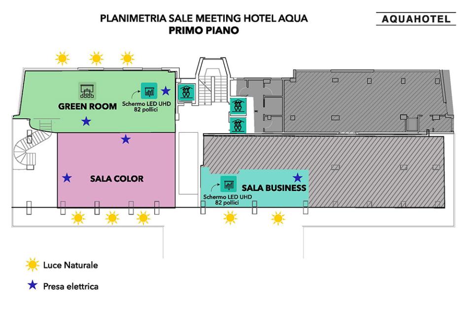 Planimetria delle sale meeting con luce naturale e prese elettriche.